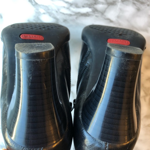 Aerosols Black Leather ladies boot size 6.5 Rubber sole Excellent condition - Picture 5 of 9